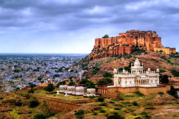 5 Must-See Destinations on a Rajasthan Tour Package