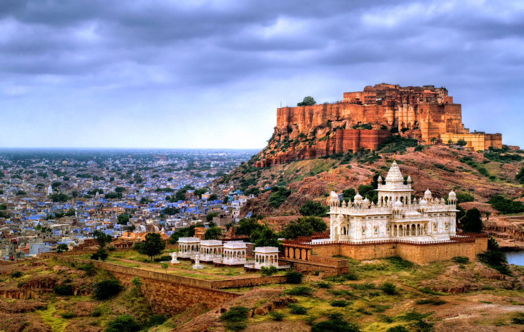 5 Must-See Destinations on a Rajasthan Tour Package